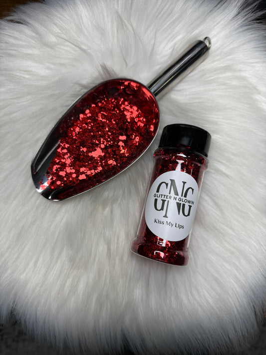 Kiss My Lips Chunky holographic embossed glitter