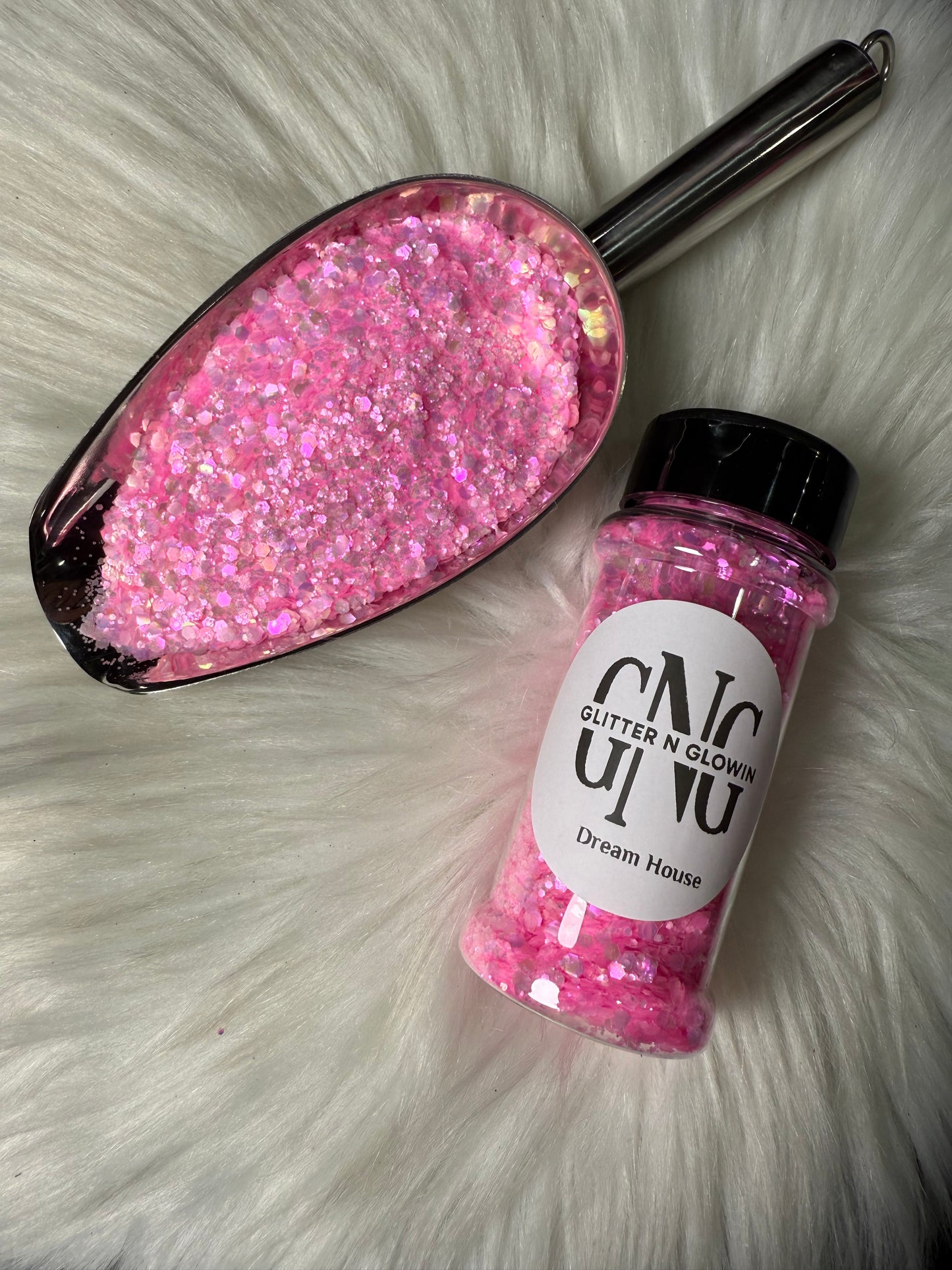 Dreamhouse embossed texture chunky glitter