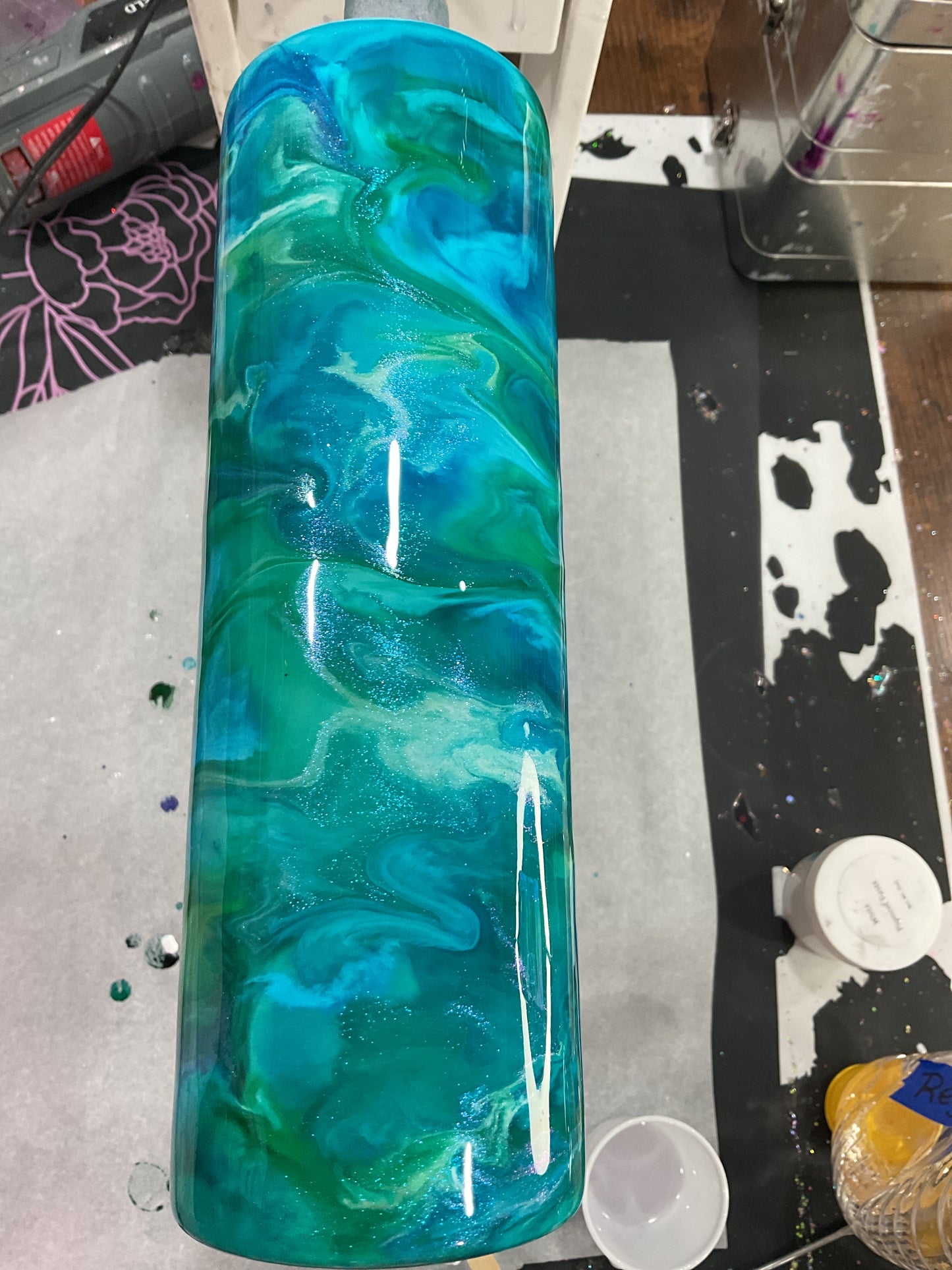 Tik tok live Ink #3 Minty blue 30oz Skinny