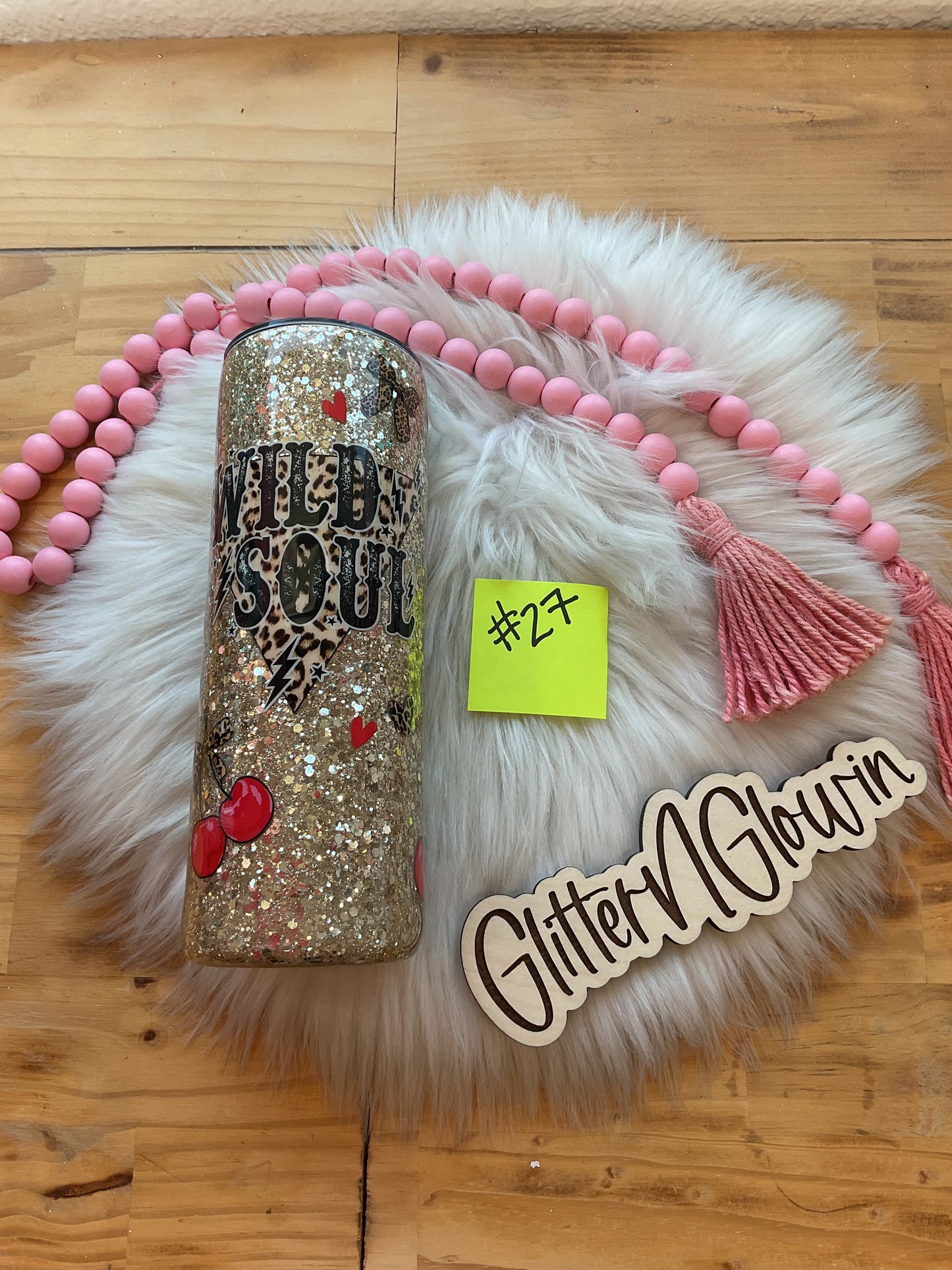 27. 20oz Skinny – Champagne Toast w/ wild soul cherries