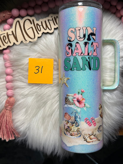 31. 30 oz Hogdle – Chameleon Flakes (Green) w/ Beach Theme