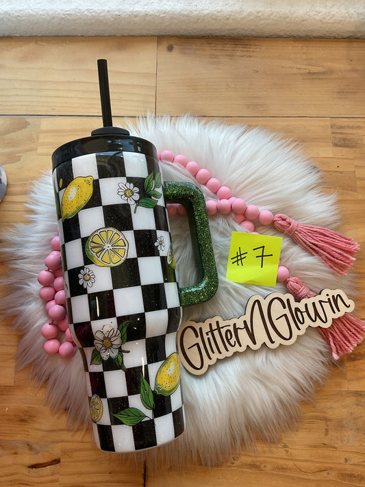 7. 40 oz Handle – Black checkered w/ lemons
