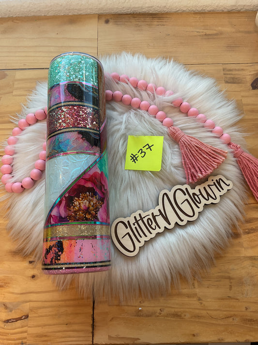37. 32oz Tipsy Plump – Mixed media floral/marble