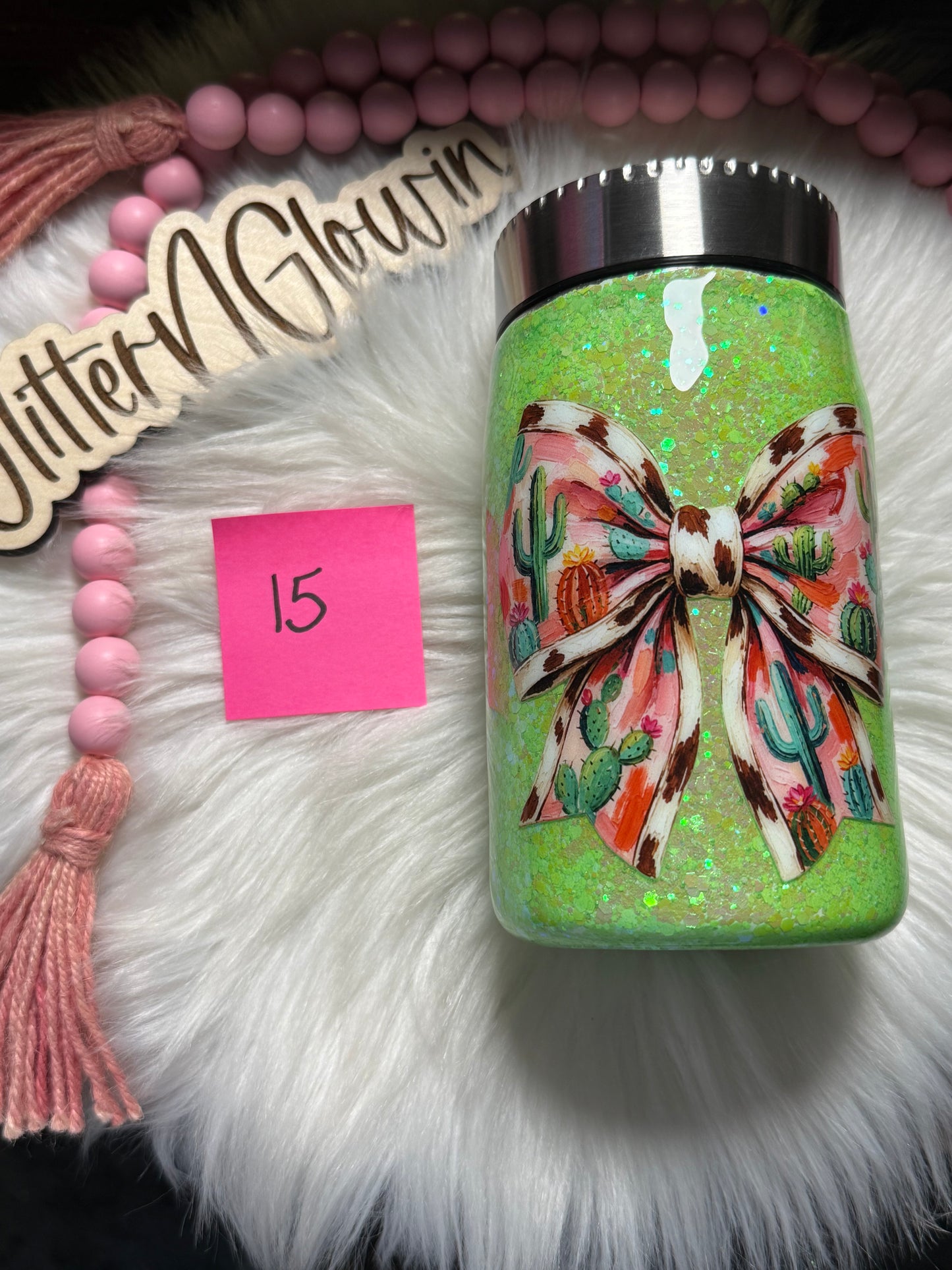 15. 17 oz Mason Jar – Limelight w/ Aztec Bow